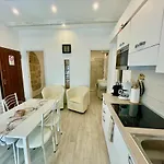 Protea House Apartman