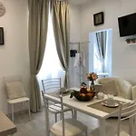 Protea House Apartman *