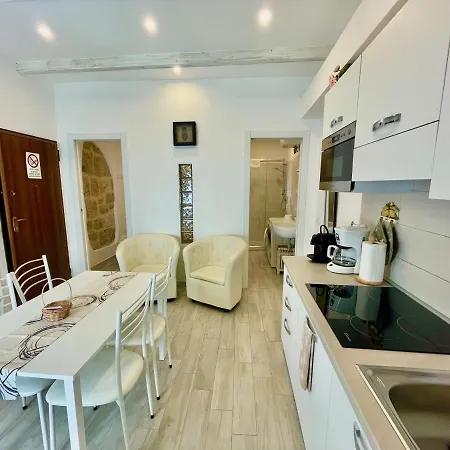 Protea House Apartment