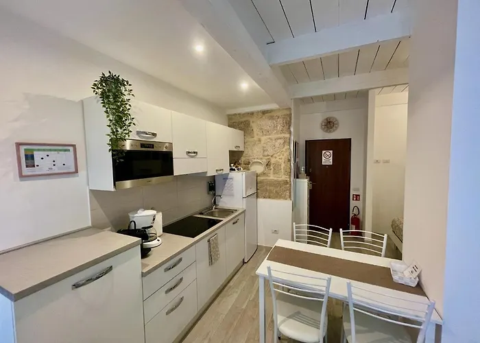 Апартаменты Protea House *