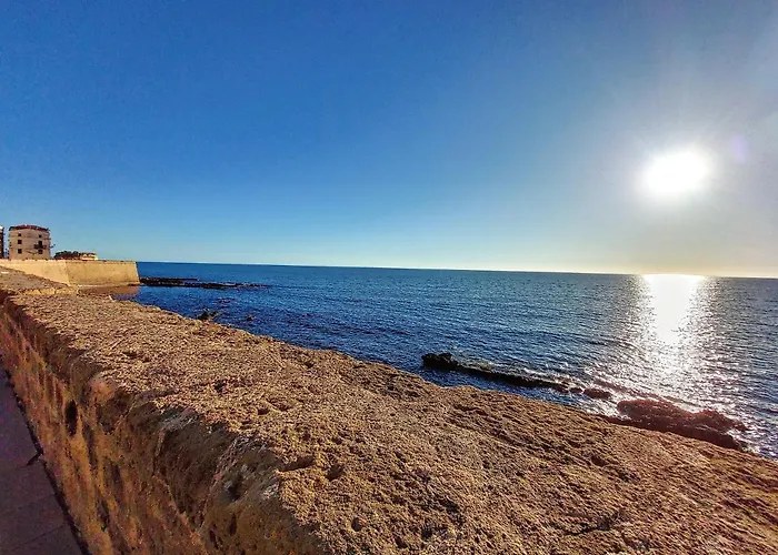 Апартаменты Protea House Альгеро