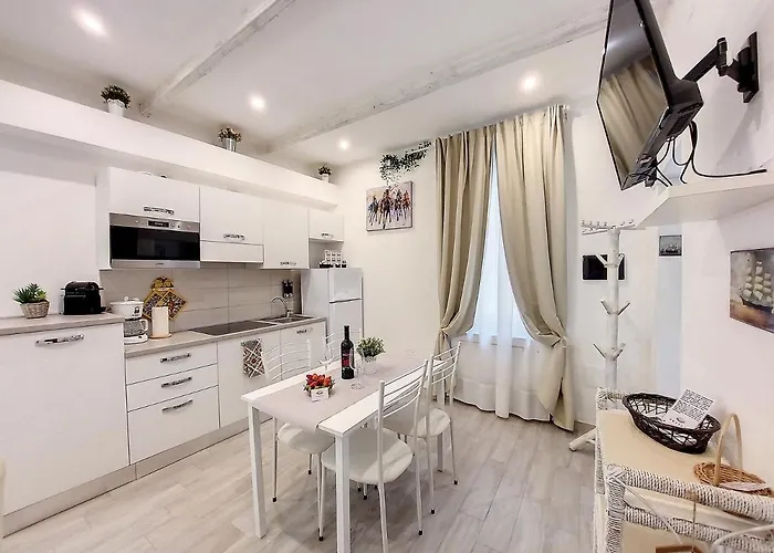 Protea House Альгеро